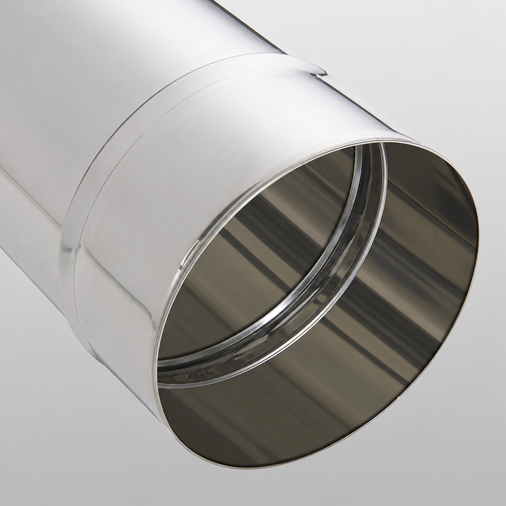 Zoom sur un tuyau en inox 304